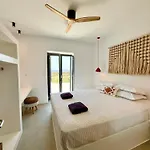 فيلة Faragas Hill Euphoria