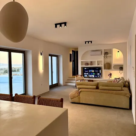 Faragas Hill Euphoria Villa Angairiá