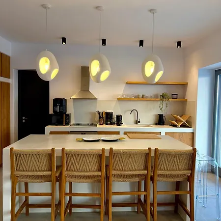 Faragas Hill Euphoria Angairiá